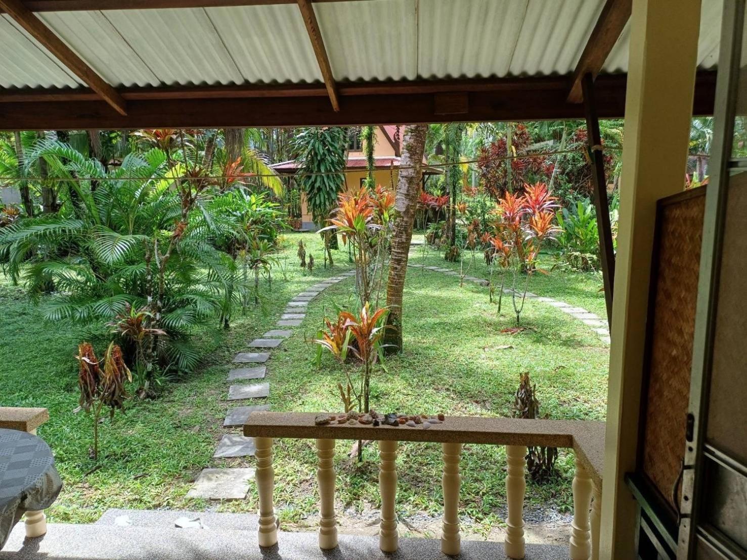 Lake View Bungalows Khao Lak Exterior photo