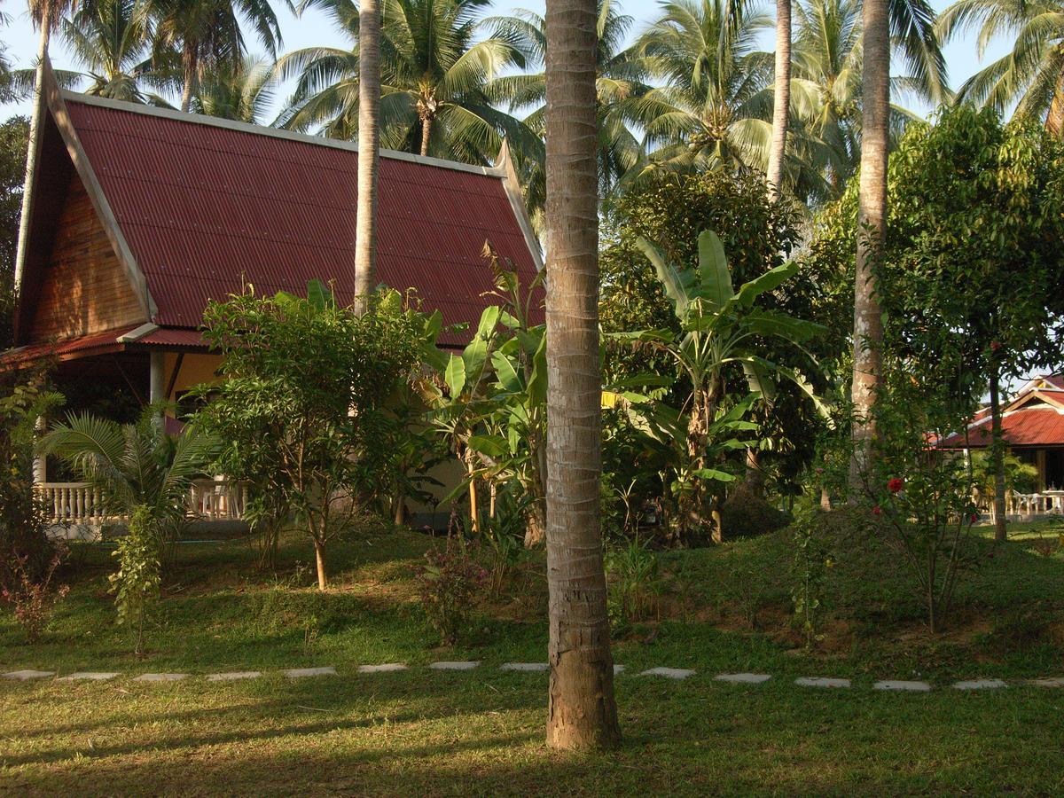 Lake View Bungalows Khao Lak Exterior photo