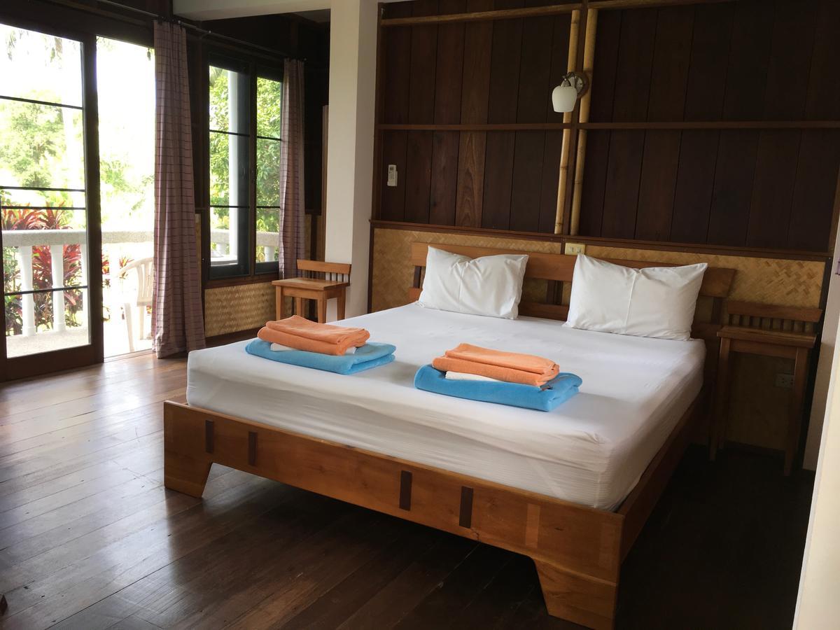 Lake View Bungalows Khao Lak Exterior photo